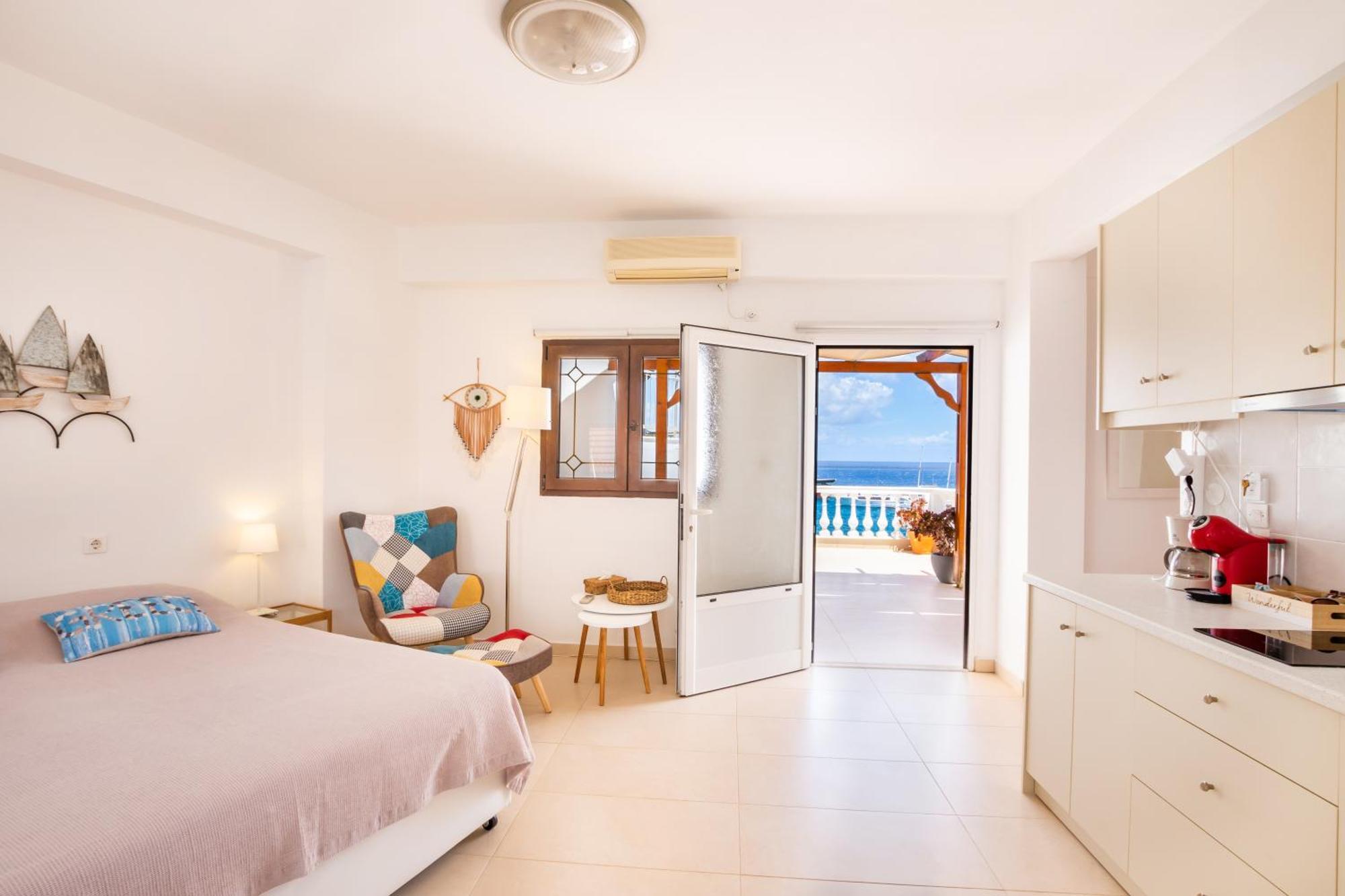 Ferienwohnung Mimis & Connie 2 Karpathos Exterior foto